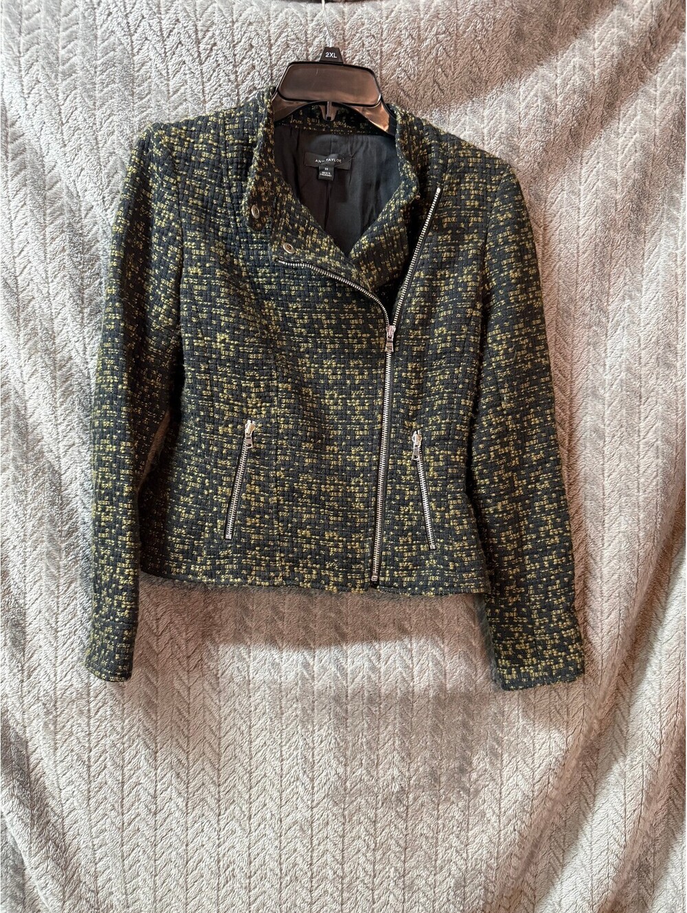 Ann Taylor Women's Tweed Moto Jacket Size 6P Black and Yellow